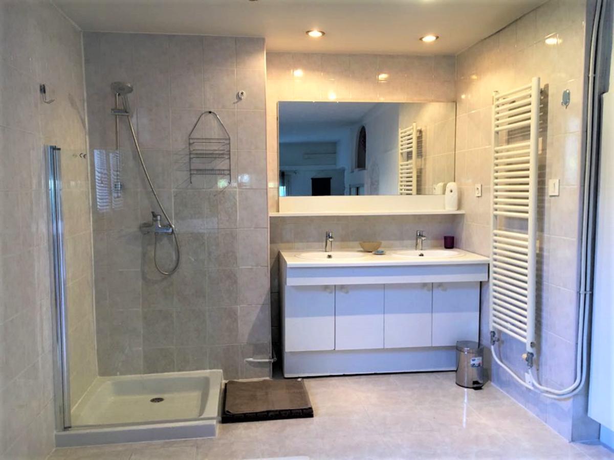 Apartment Villa Anahit Nice Buitenkant foto